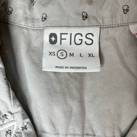 Figs Dream Big Pajama Button Front Top Women Small Front Pocket - Picture 2 of 10